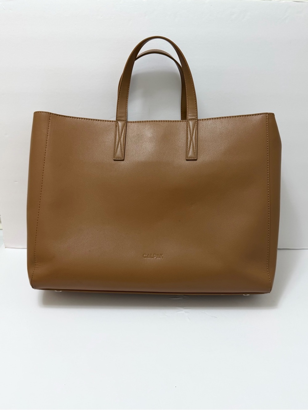 Calpak Haven 16” Laptop Tote Travel Bag Detachable Strap in Toffee - Picture 7 of 16
